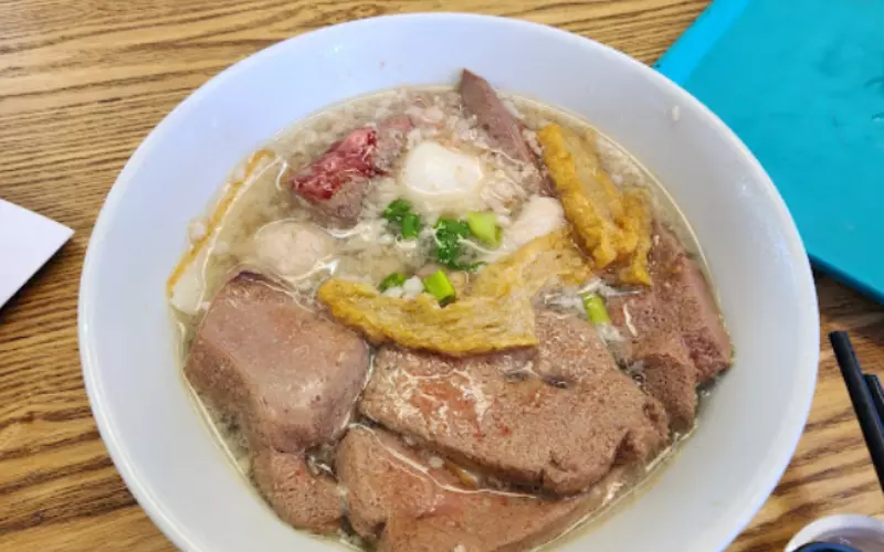  Rong Fa (Mui Siong) Minced Meat Noodles (榮發(梅松)肉脞面)