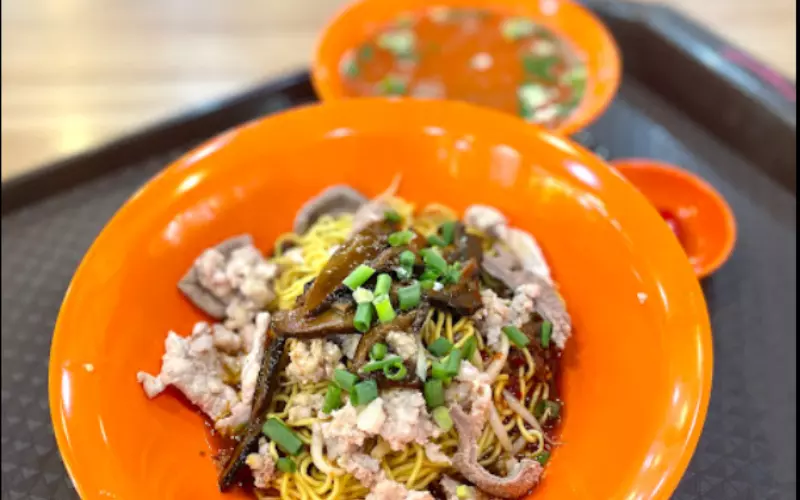 Lai Heng Mushroom Minced Meat Noodles