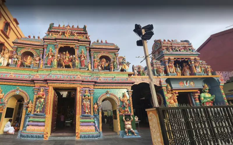 An image clicked from outside of the temple Sri Vadapathira Kaliamman Temple