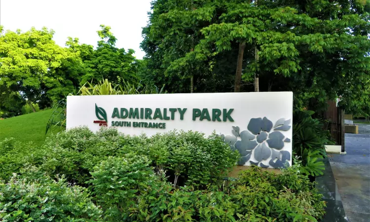  The name of the Admiralty Park on the walls.