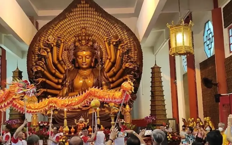 A beautiful statue from  Guan Yin Temple 