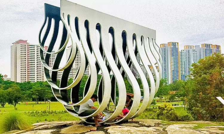 The sculpture of Bishan-Ang Mo Kio Park.