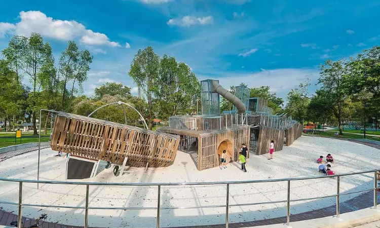 An architecture of  Sembawang Park in which the kids were playing